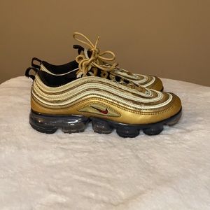 Nike Air VaporMax 97 Metallic Gold